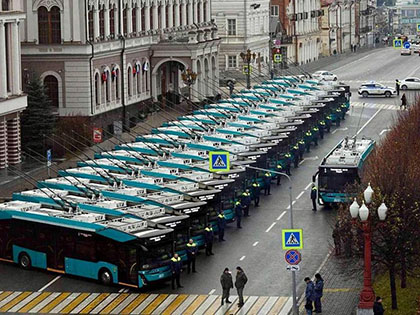Поставки пассажирской техники МАЗ обсудили с главой Республики Татарстан