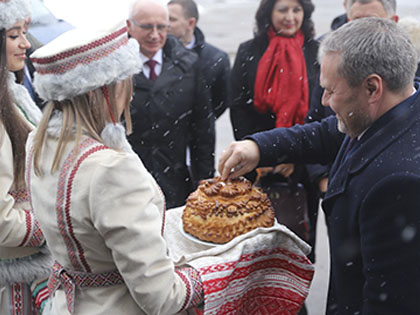 МАЗ станет стратегическим партнером в реализации петербургской транспортной реформы
