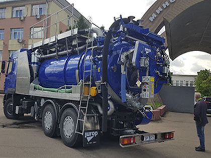 Новая техника МАЗ на службе городских коммунальщиков!
