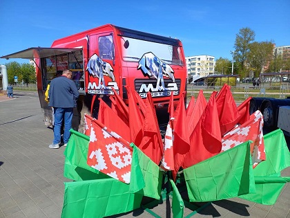 МАЗ представил свою технику у «Чижовка-арены»