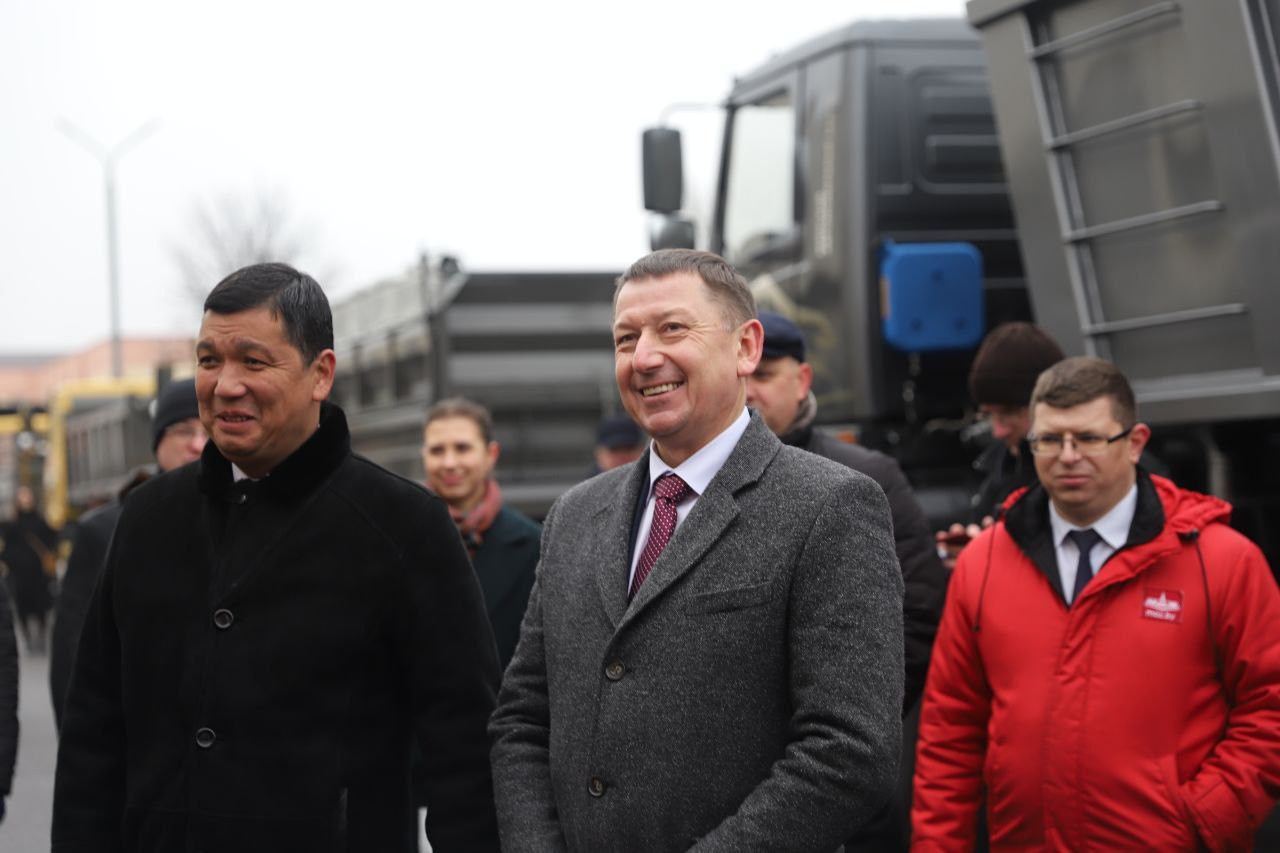 МАЗ-65012К – газовый самосвал для Узбекистана