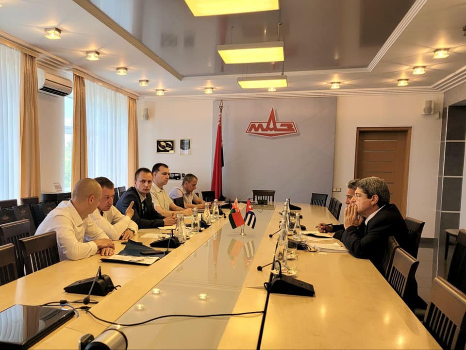 Новый вектор поставок техники МАЗ обсудили сегодня на предприятии