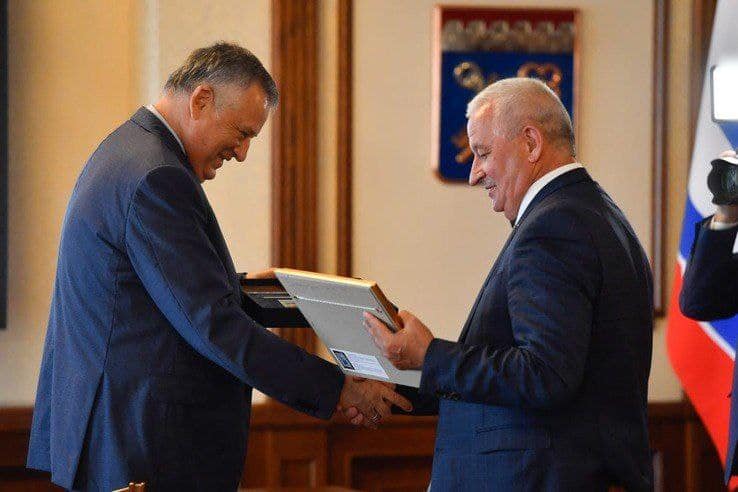 Деловые встречи в Санкт-Петербурге продолжаются