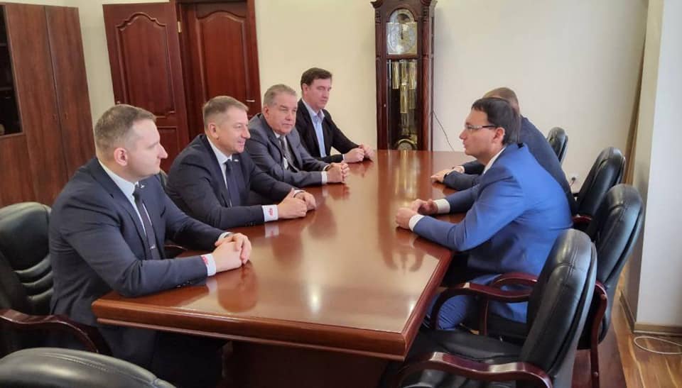 Поставки пассажирской техники МАЗ обсудили с главой Республики Татарстан