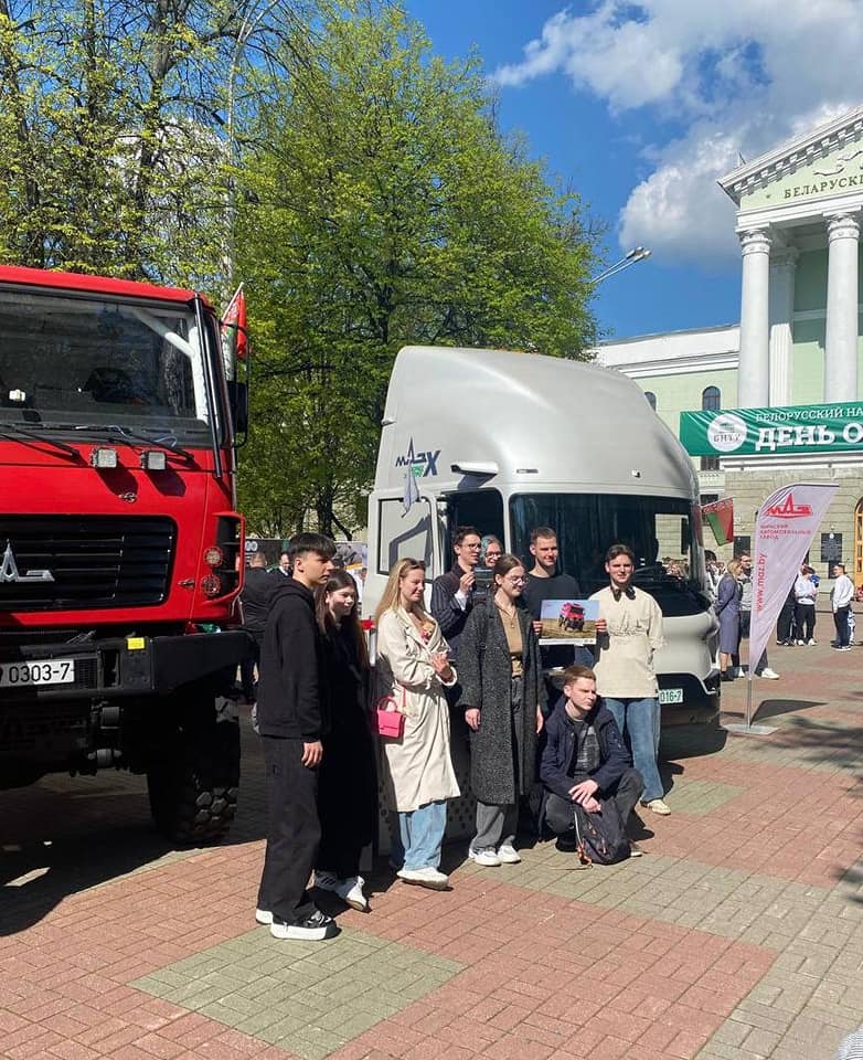 МАЗ представил свою технику в рамках Дня открытых дверей в БНТУ