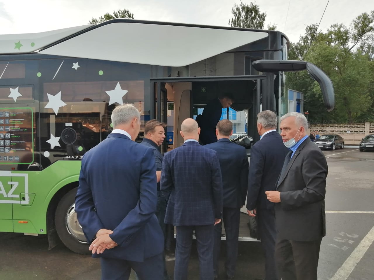 МАЗ-303 в Санкт-Петербурге