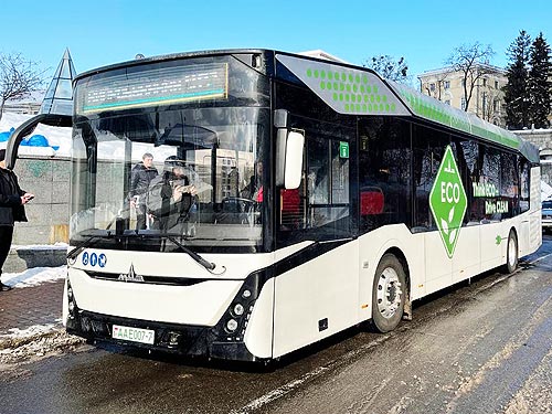 Электробус МАЗ 303Е10 в Киеве